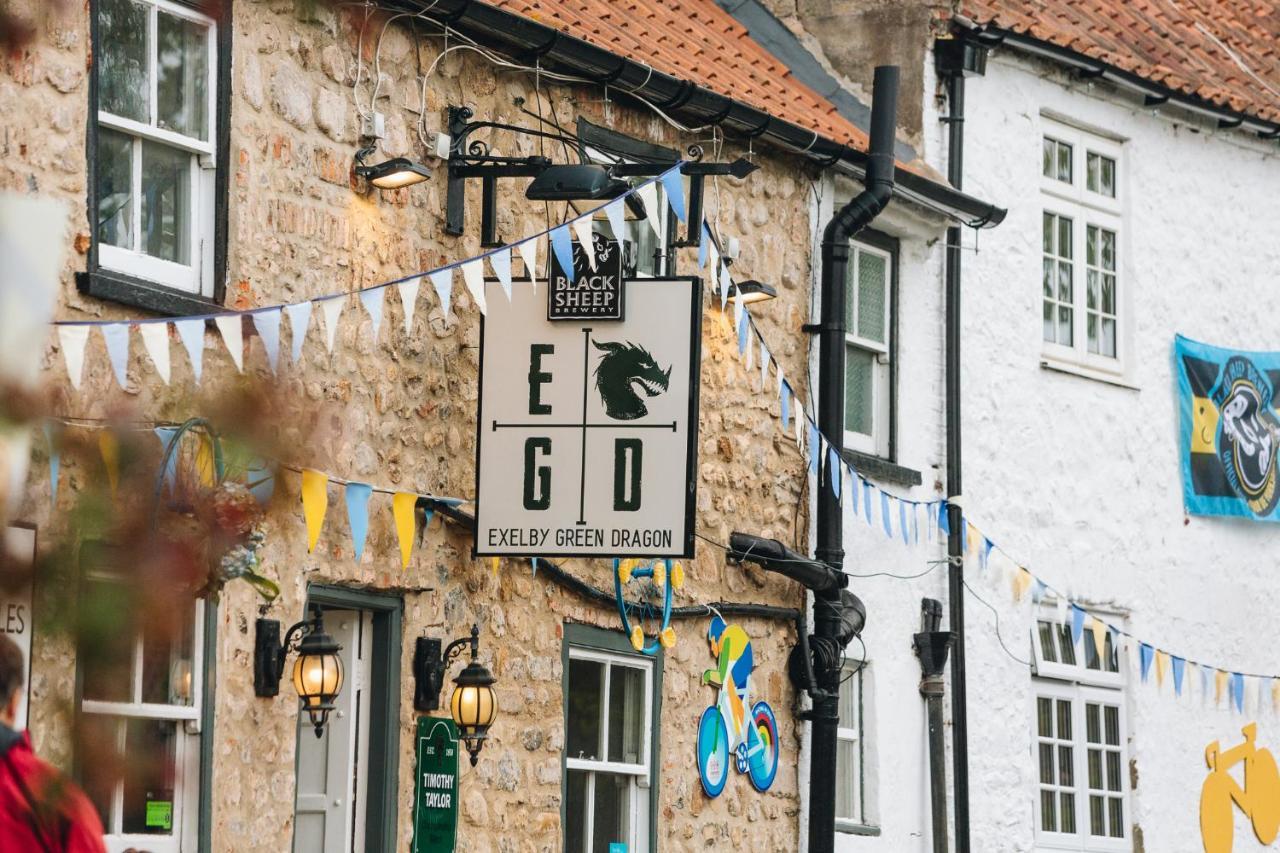 Exelby Green Dragon Leeming Bar Extérieur photo